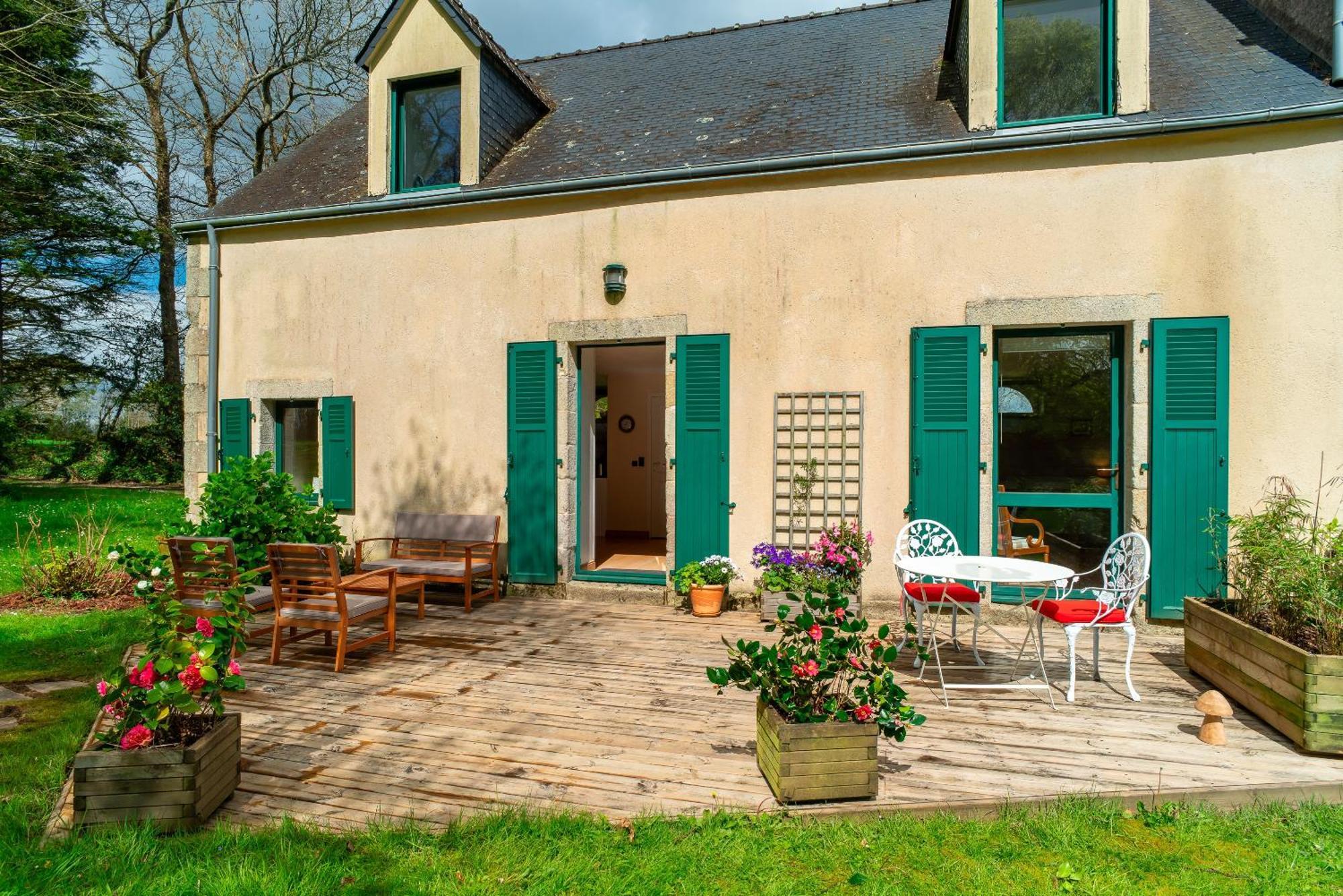 Le Relais - Maison Avec Grand Jardin Bannalec